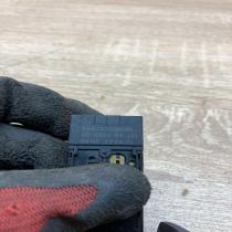 YUG102230KML 03035004  Wiper switch Land Rover Freelander