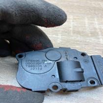 T946104A   Air flap motor/actuator Mercedes-Benz GLE (W166 - C292)