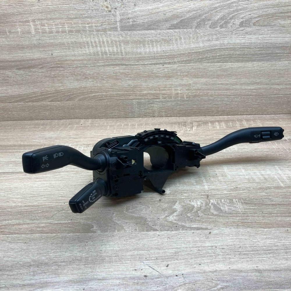 4E0953549C 4E0953503B 4E0953521 Wiper turn signal indicator stalk/switch Audi A8