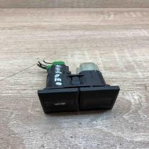 1S7T 19B514 AA   Tailgate opening switch Ford Mondeo Mk III