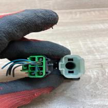 1S7T 19B514 AA   Tailgate opening switch Ford Mondeo Mk III