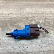 330815 EDIC19  Brake pedal sensor switch Mazda 6