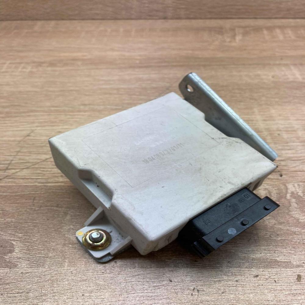 85940 0F010 A 150 696 180406S Window wiper relay Toyota Corolla Verso AR10
