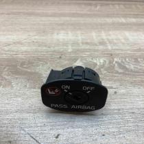 30795214   Passenger airbag on/off switch Volvo V60