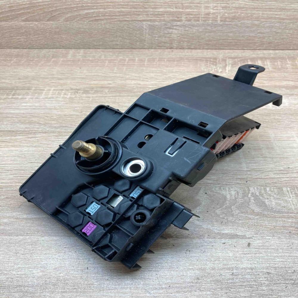 1394837 1394838 E0000030 Fuse module Mercedes-Benz E W211