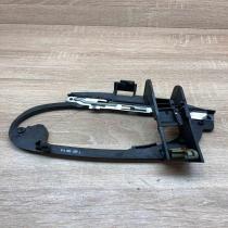 7191572  Plastic Rear door exterior handle/bracket BMW 7 E65 E66