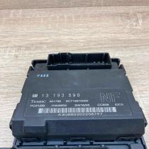 13193590 13223678 13193590 Fuse module Opel Vectra C