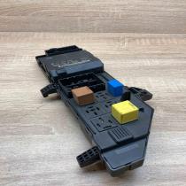 13193590 13223678 13193590 Fuse module Opel Vectra C