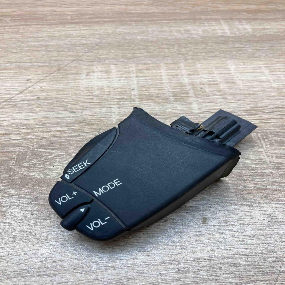 98AB 14K147 AC   Multifunctional control switch/knob Ford Focus