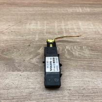 8622365  With Plug Airbag deployment crash/impact sensor Volvo V70