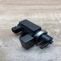 2247906   Turbo solenoid valve BMW 5 E39