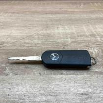 Broken   Ignition key/card Mazda 323 F