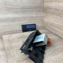 1245450140   Relay mounting block Mercedes-Benz E W124