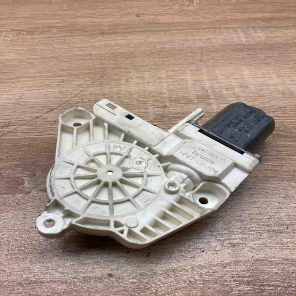 8K0959811A   Rear door window regulator motor Audi A6 S6 C7 4G
