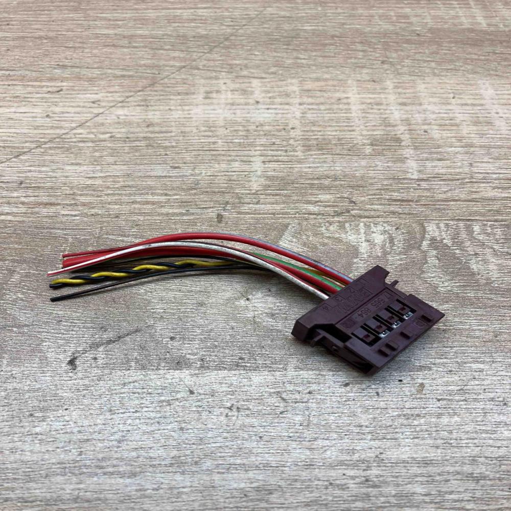 7565864   Plug wire BMW X5 F15