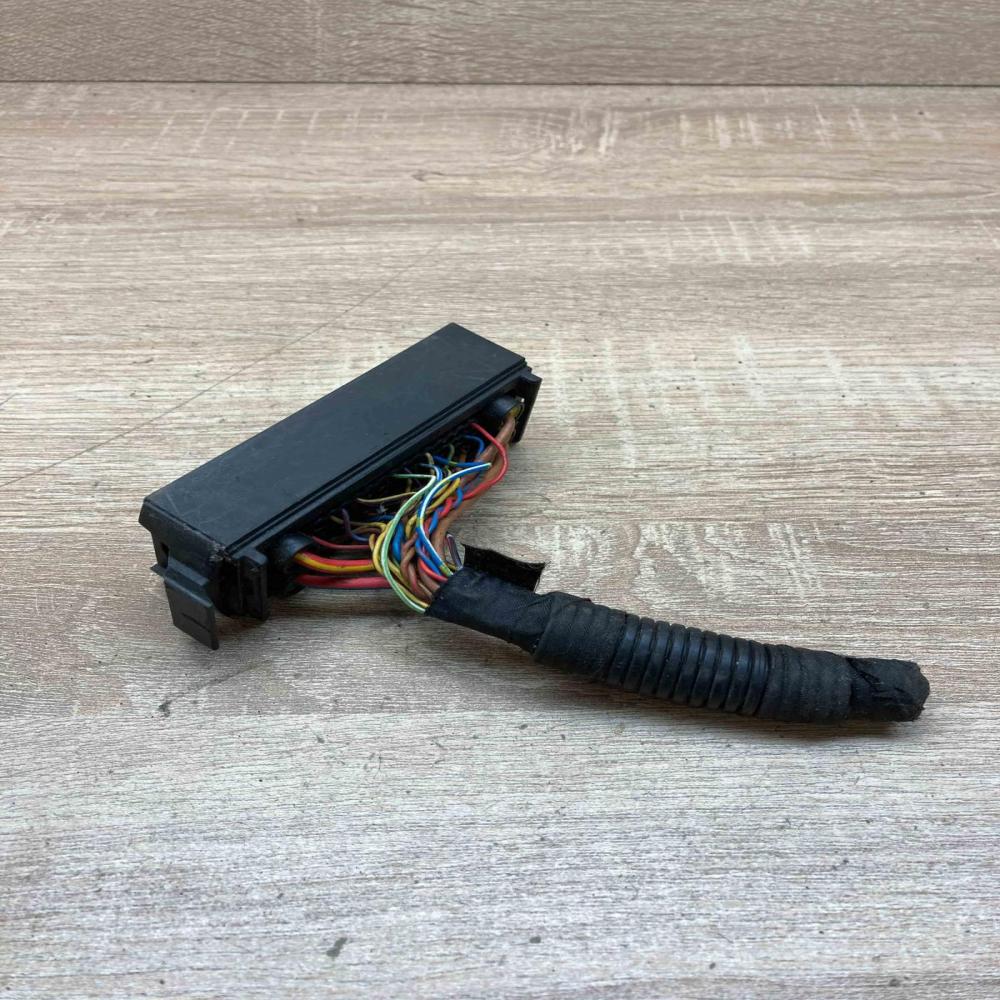 1241663 2 1241659 1  Plug wire BMW 3 E90 E91