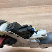 4F0959801D   Front door window regulator motor Audi A6 S6 C6 4F