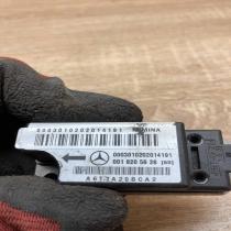 0018205626   Airbag deployment crash/impact sensor Mercedes-Benz E W210