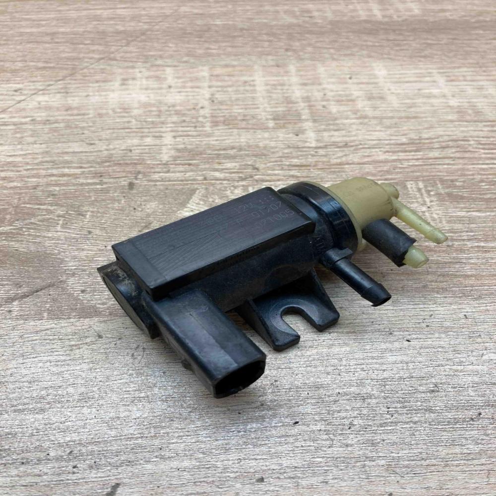 1K0906627A   Turbo solenoid valve Volkswagen PASSAT B6