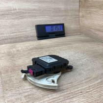 8D1820511E 0132801115  Air flap motor/actuator Volkswagen PASSAT B5