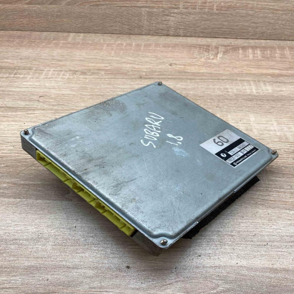 22611 AA360 MECF S02  Engine control unit/module ECU Subaru Legacy