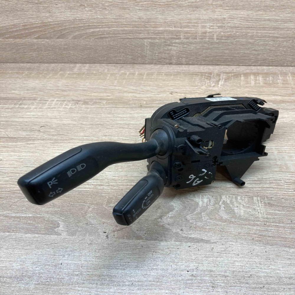 4F0953549A 4E0953521 4F0910549 Wiper turn signal indicator stalk/switch Audi A6