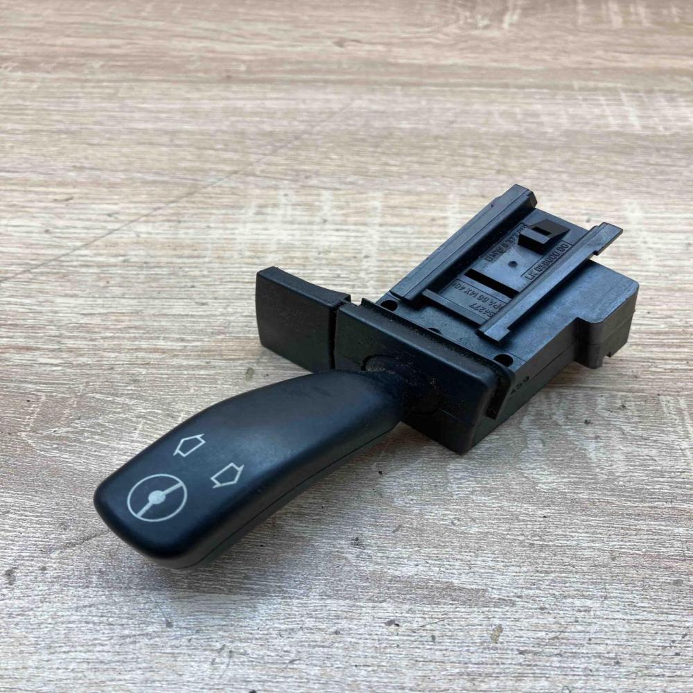 8373901 01800000  Steering wheel adjustment handle/lever BMW X5 E53