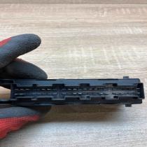 2025420232 5KG007099 02  Light module LCM Mercedes-Benz C W202