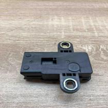 6753694 0265005248  ESP acceleration yaw rate sensor BMW 5 E39