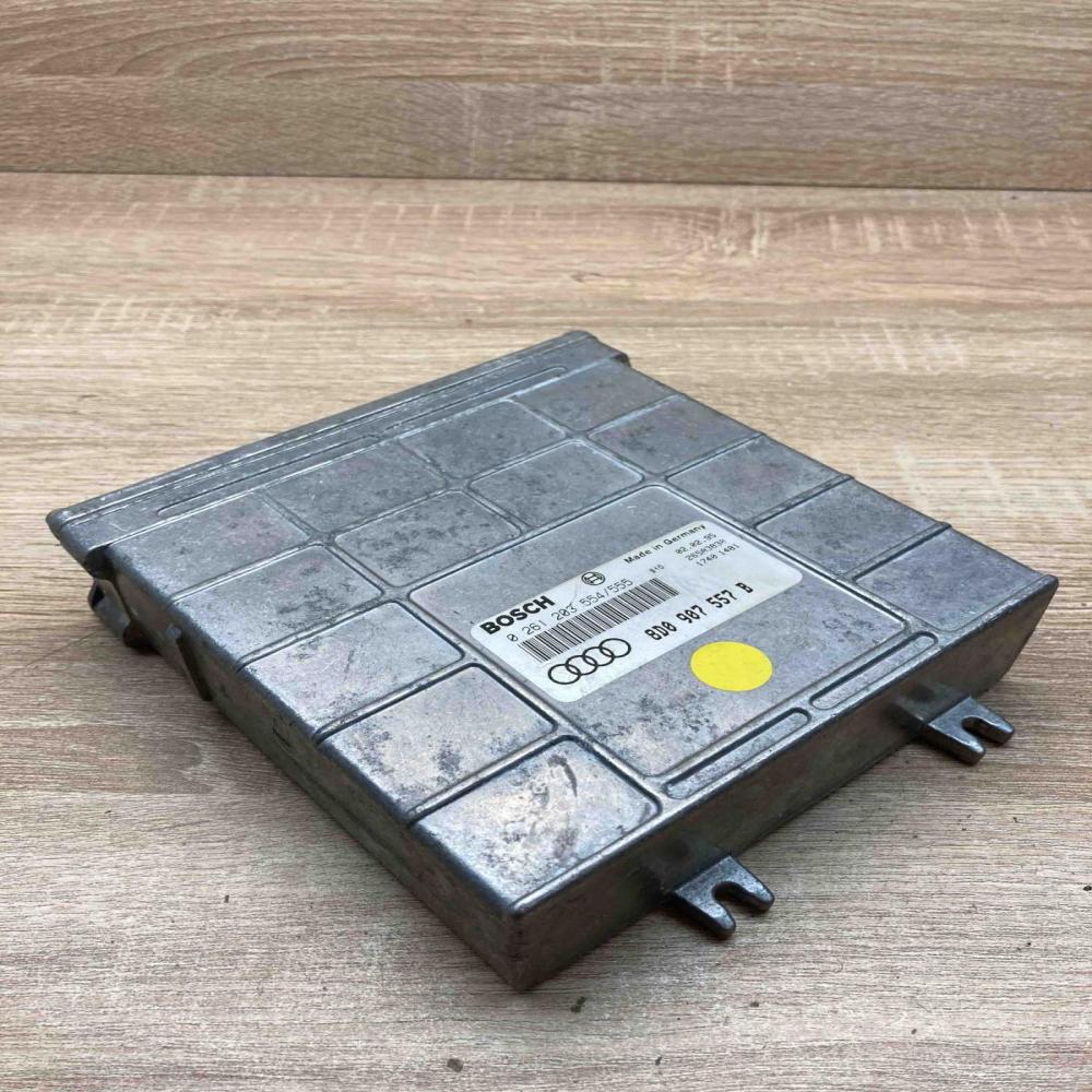 8D0907557B 0261203554 555 Engine control unit/module ECU Audi A4 S4 B5 8D