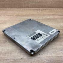 89661 44300 175800 5122  Engine control unit/module ECU Toyota Avensis Verso