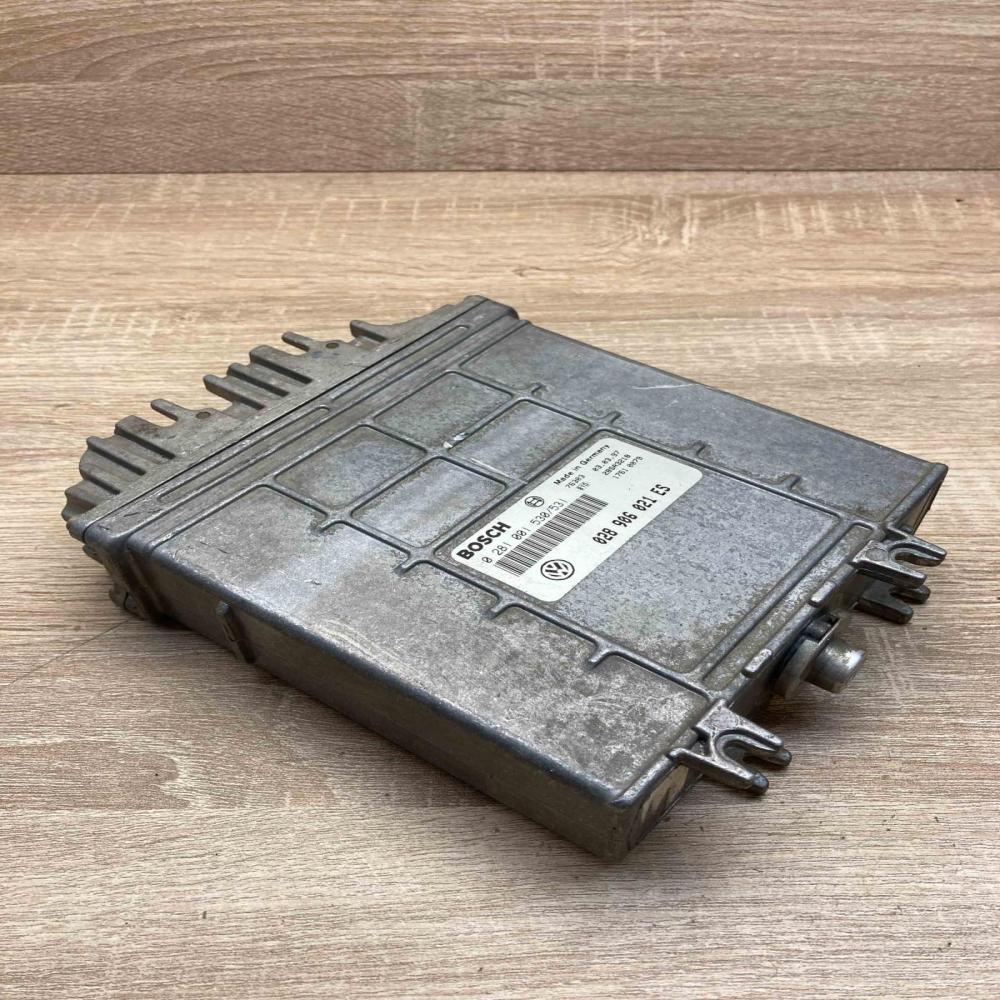 028906021ES 0281001530 531 Engine control unit/module ECU Seat Alhambra (Mk1)