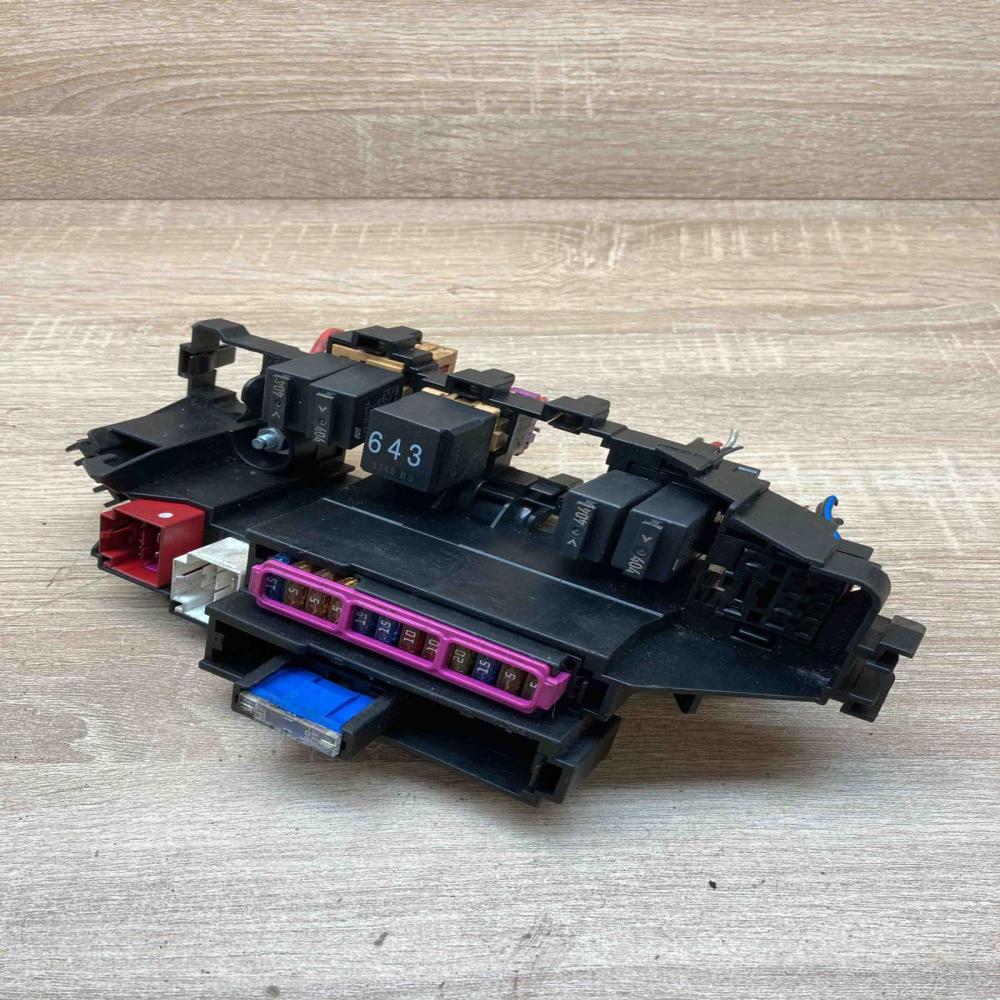 8K2937503   Fuse box set Audi A5 8T 8F