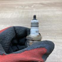 101000040AD   Spark plug Audi A6 S6 C4 4A