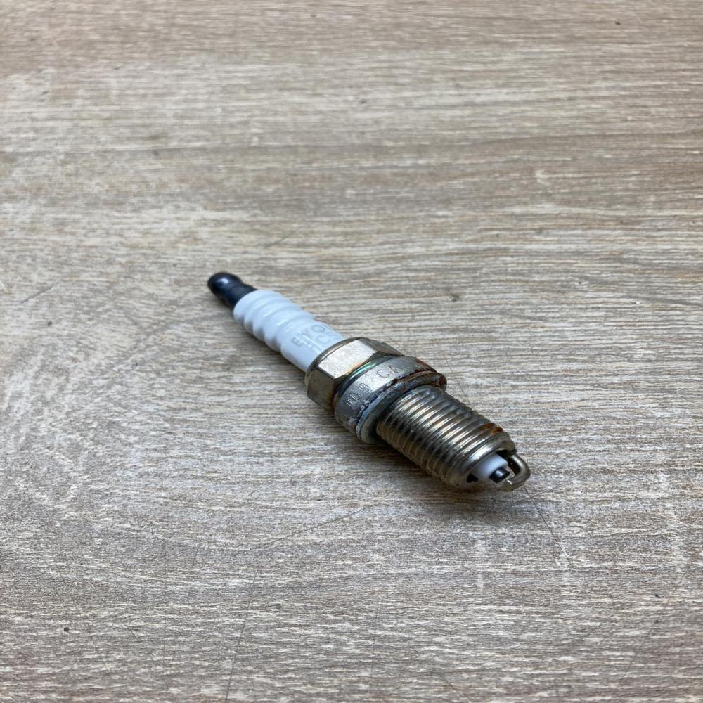 FC52LS EQUEM  Spark plug Renault Twingo I