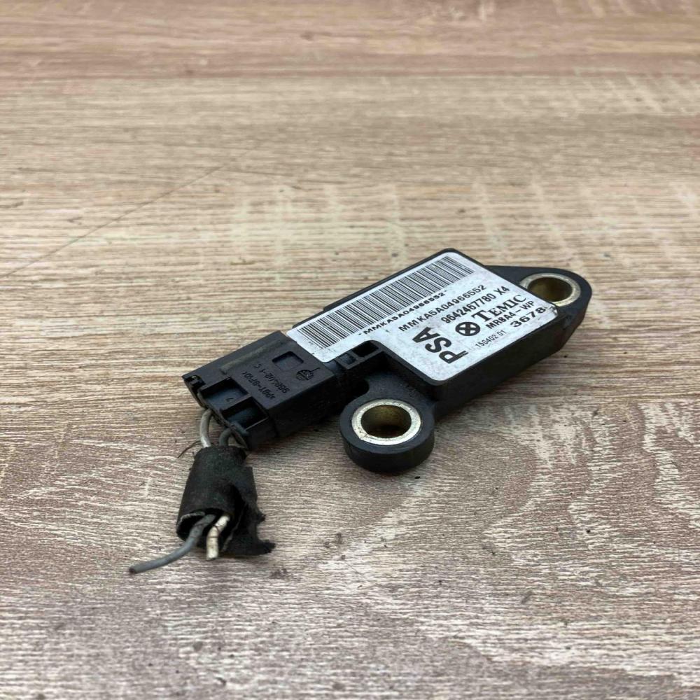 9642467780   Airbag deployment crash/impact sensor Citroen C5