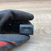 90457319   Windscreen/window heater switch Opel Omega B1
