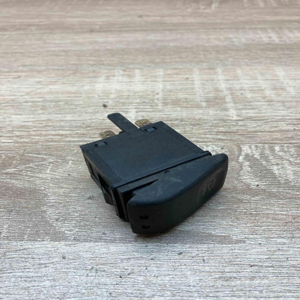 1L0941535A   Fog light switch Seat Toledo I (1L)
