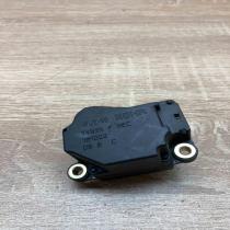 74935F 181002  Air flap motor/actuator Volvo S60