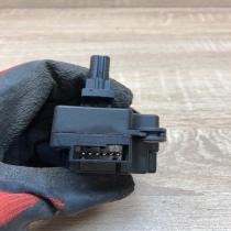 74931F 171202  Air flap motor/actuator Volvo XC90