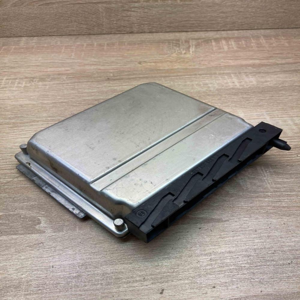 09470429B 0281001776 28SA3886 Engine control unit/module ECU Volvo S80