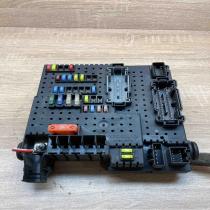 30728512 28017881 05W262 Fuse module Volvo XC90