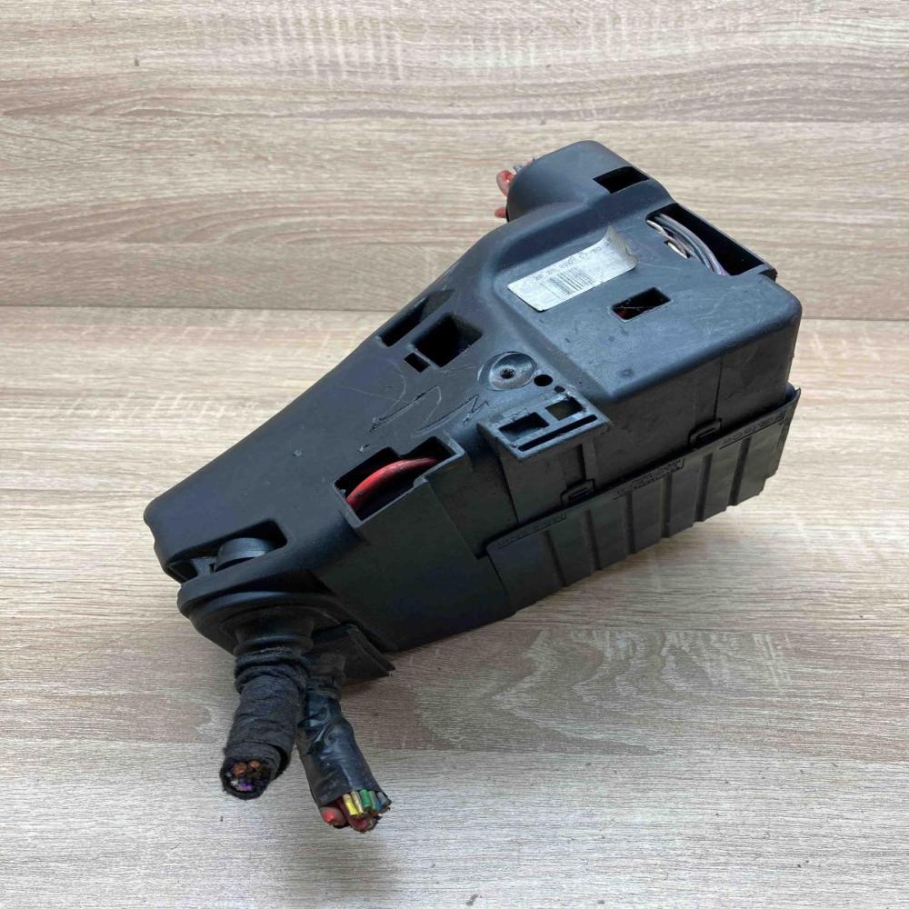 6G9T 14A067 CA   Fuse module Volvo XC60