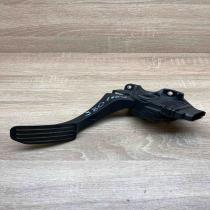 6G92 9F836 DD 6PV009220 03  Accelerator throttle pedal Volvo S80