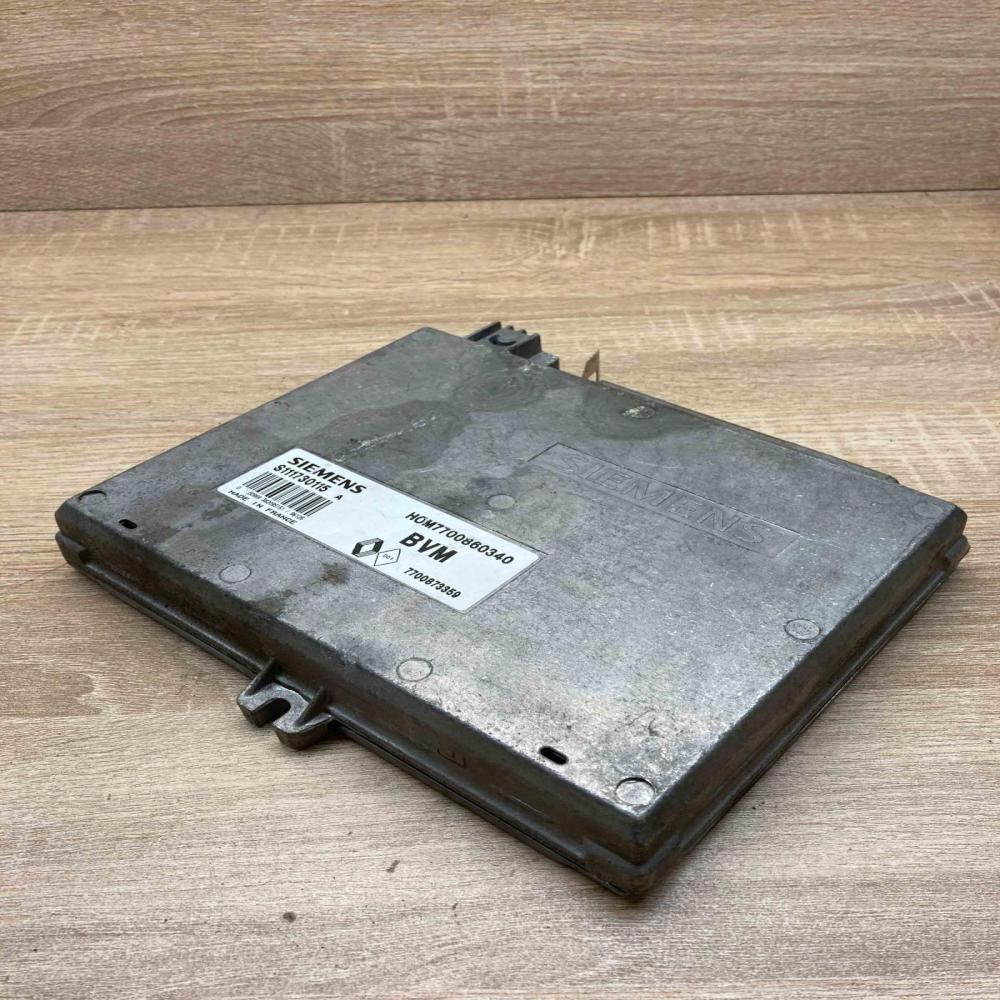 HOM7700860340 7700873359  Engine control unit/module ECU Renault Clio I