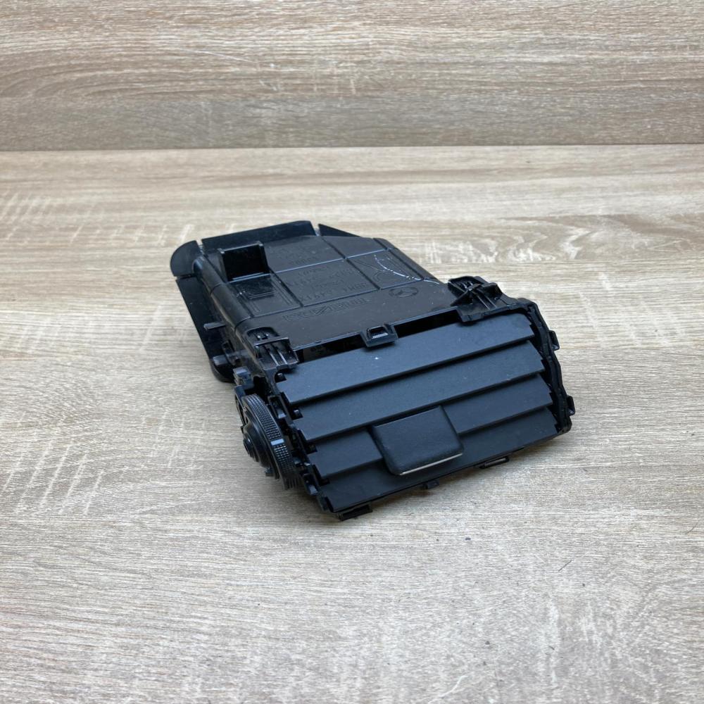 BBM4 6491X BBP2 6491X BBM46491X Dashboard side air vent grill/cover trim Mazda 3