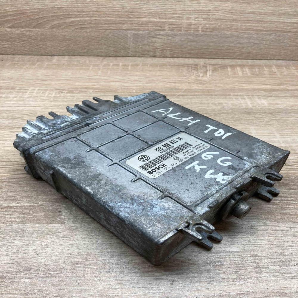 028906021DK 0281001484  Engine control unit/module ECU Seat Cordoba (6K)