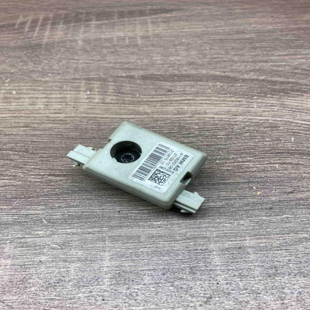 9118262 213675 10  Aerial antenna amplifier BMW 5 F10 F11