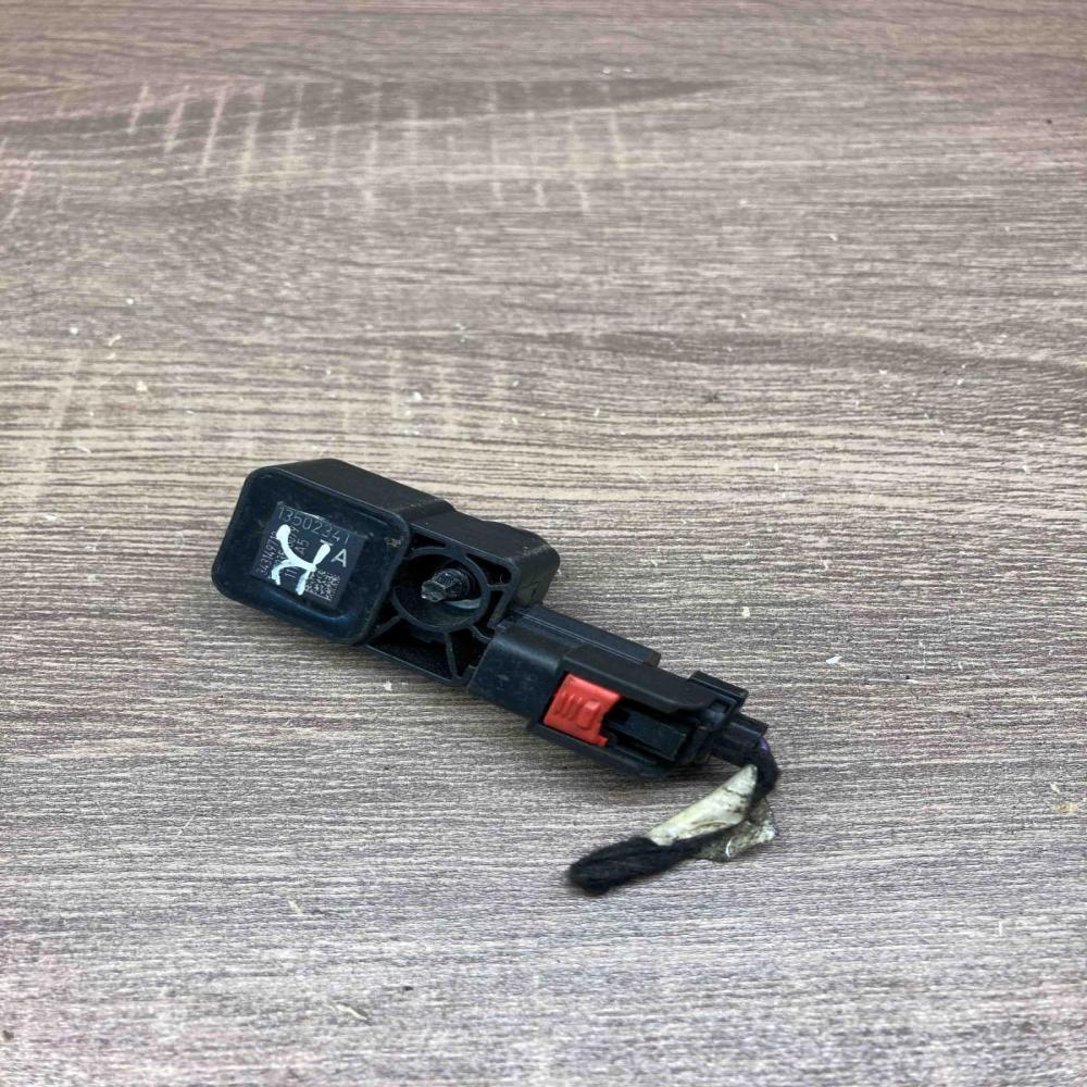 13502341 343149712  Airbag control unit/module Opel Insignia A