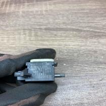8200529572   Airbag deployment crash/impact sensor Renault Clio III